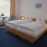 Retterath Am Nuerburgring Hotel 3*