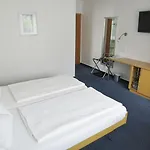 Retterath Am Nuerburgring Wiesemscheid