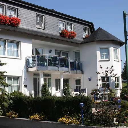 Retterath Am Nuerburgring Wiesemscheid