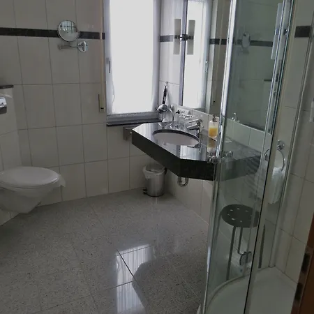 Hotel Retterath Am Nuerburgring 3*