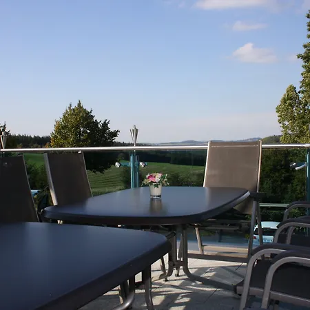 Retterath Am Nuerburgring Hotel