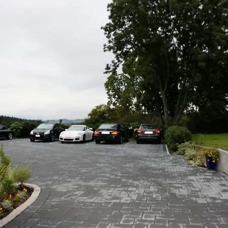 Hotel Retterath Am Nuerburgring Wiesemscheid