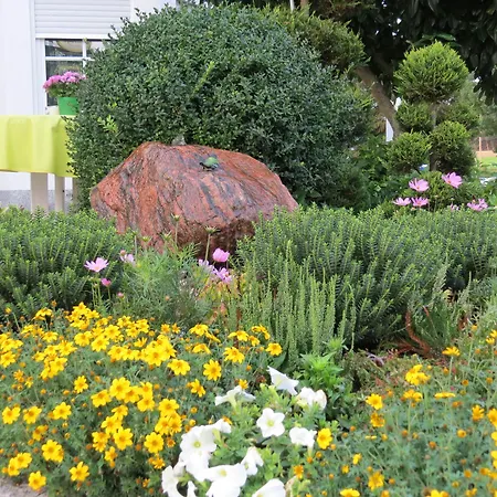 Retterath Am Nuerburgring 3* Wiesemscheid