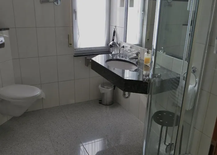 Hotel Retterath Am Nuerburgring 3*